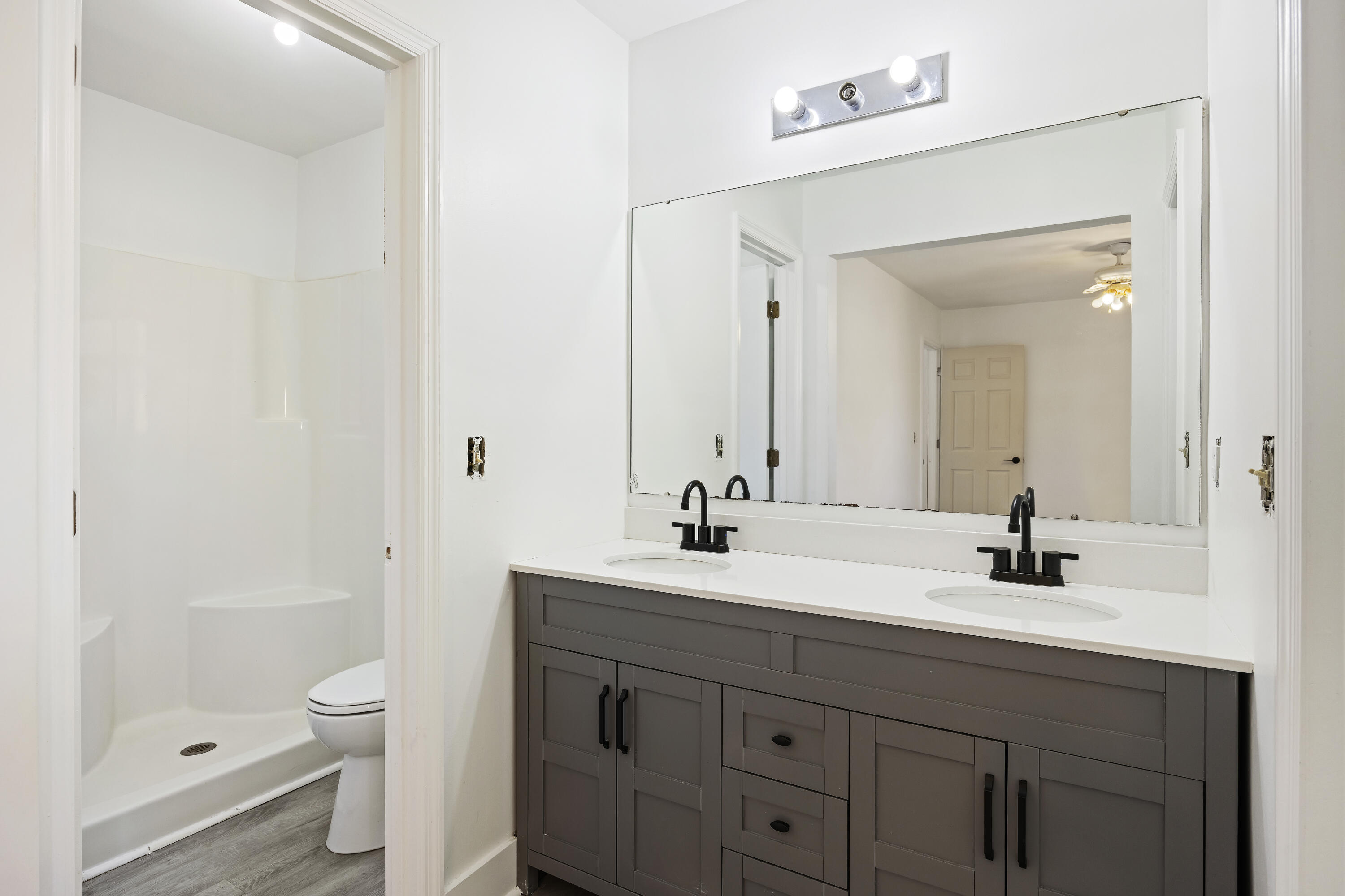 504 Temple Road Ladson, SC 29456 - Photo 9 of 25 243A9768