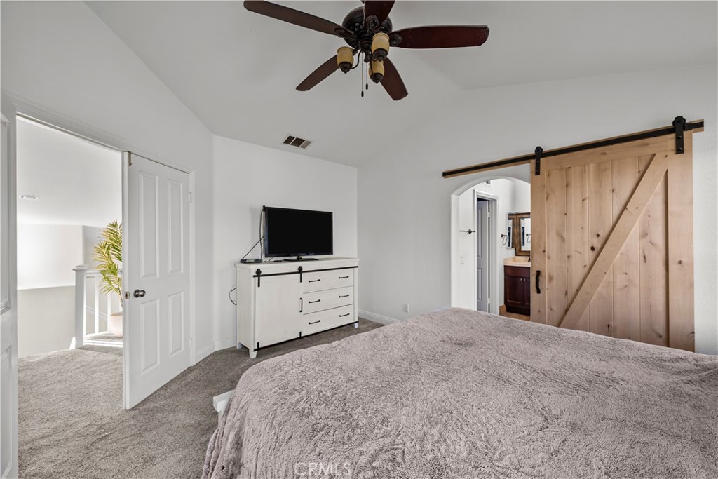 25520 Crockett Lane Stevenson Ranch, CA 91381 - Photo 6 of 46