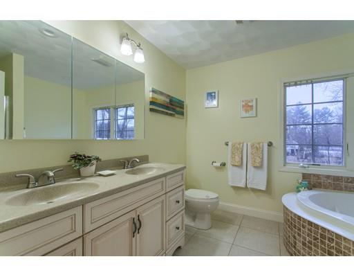 81 Frost Road Tyngsborough, MA 01879 - Photo 17 of 30 Gallery Image 17