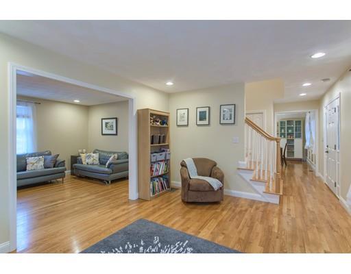 81 Frost Road Tyngsborough, MA 01879 - Photo 6 of 30 Gallery Image 6