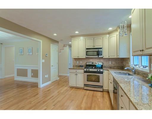 81 Frost Road Tyngsborough, MA 01879 - Photo 10 of 30 Gallery Image 10