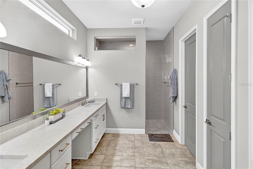 3653 Southwest 109th Way Gainesville, FL 32608 - Photo 13 of 38