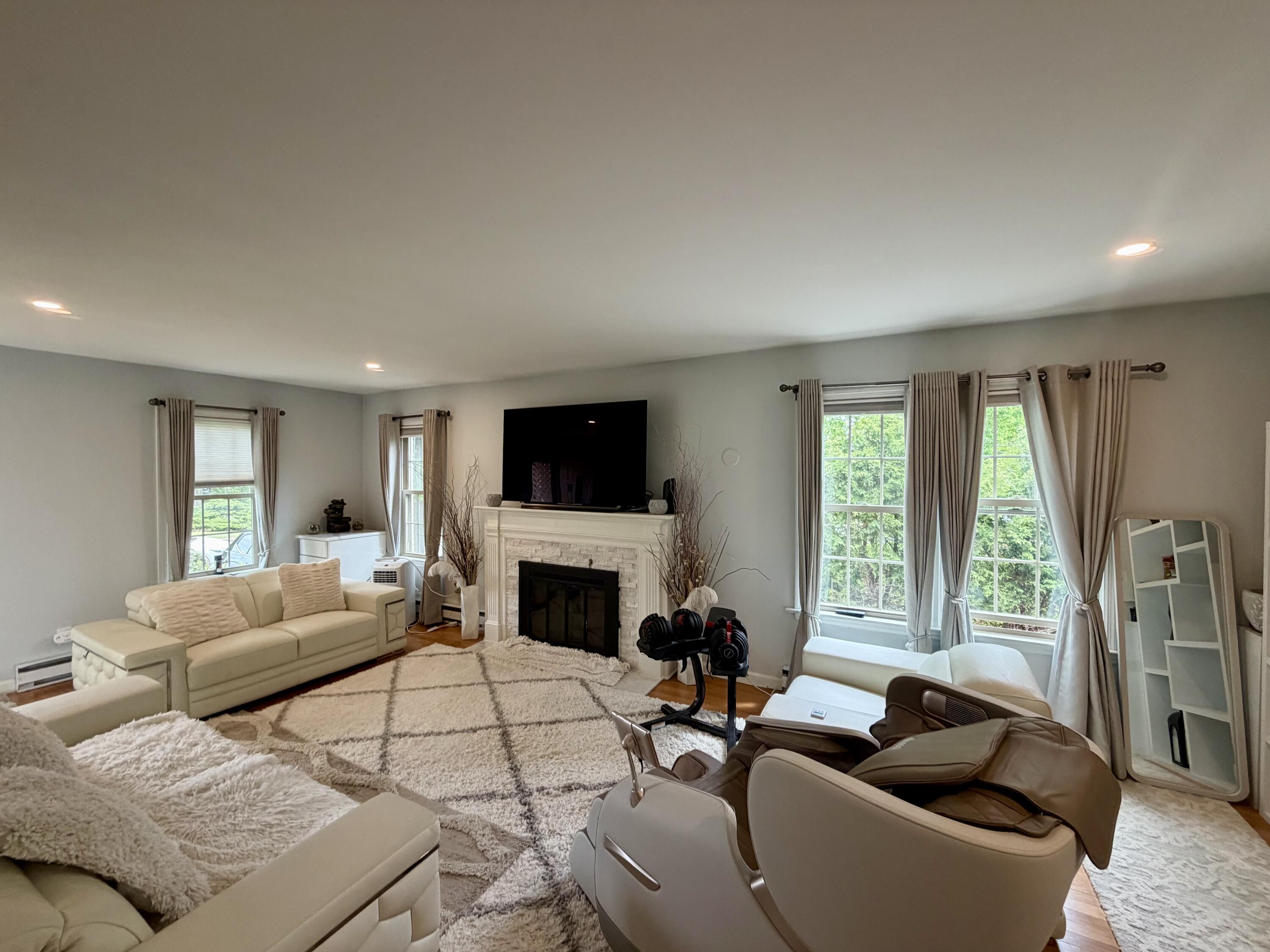167 Broad Street Plattsburgh, NY 12901 - Photo 5 of 35