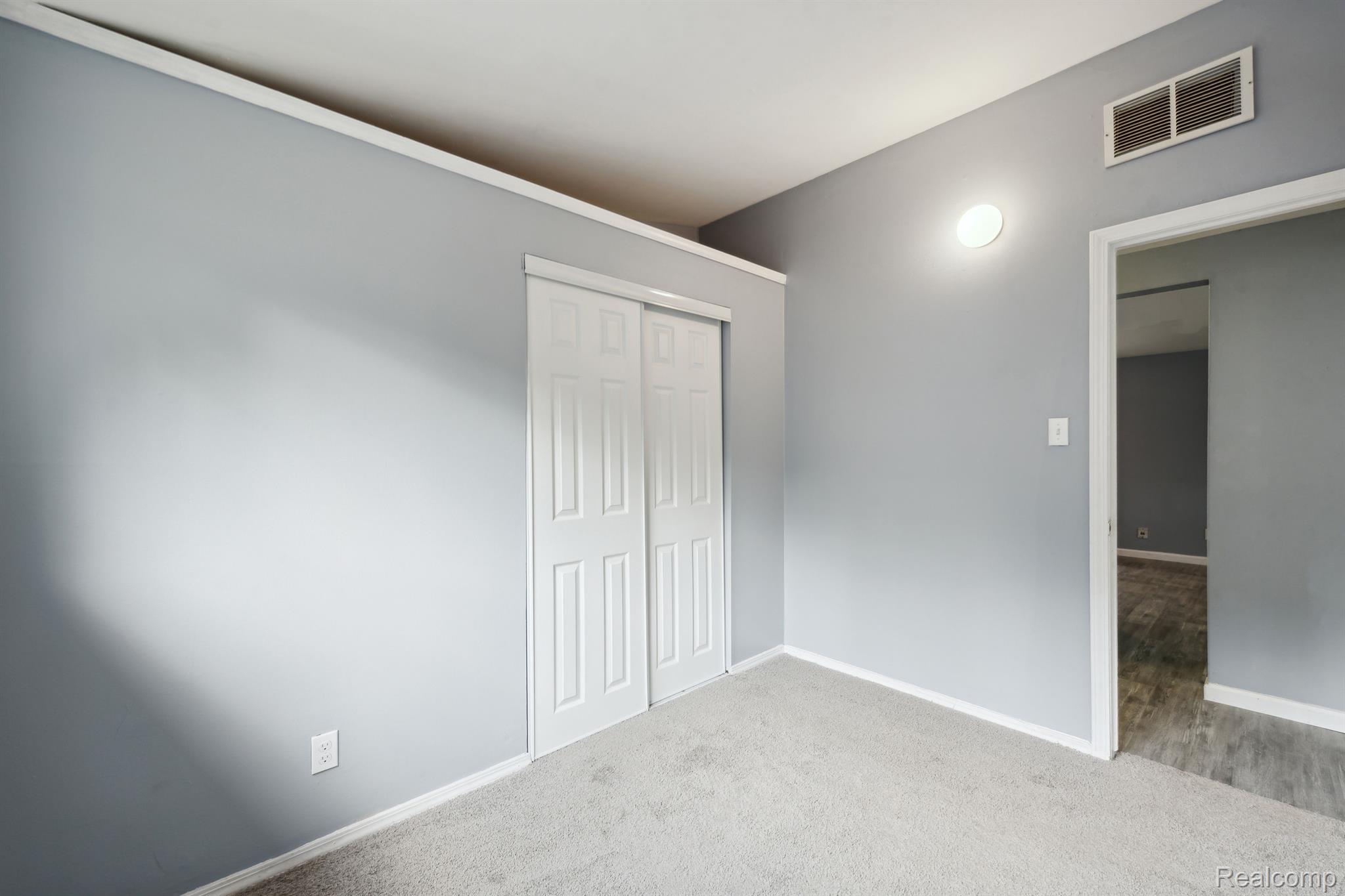 2147 Spring Hill Avenue Inkster, MI 48141 - Photo 22 of 27 Gallery Image 22