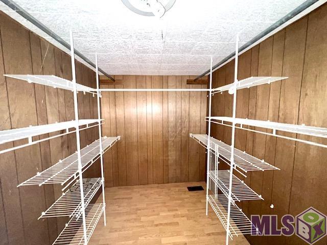 204 Floral Street Gray, LA 70359 - Photo 16 of 23 Walk-in closet