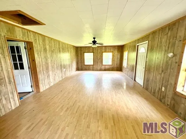 $82,000 | 204 Floral Street, Gray, LA 70359