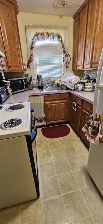 10-12 Corregidor Road Framingham, MA 01702 - Photo 15 of 37 Gallery Image 15