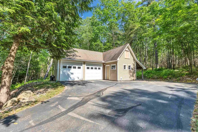 $850,000 | 25 Sunset Lake Road, Greenfield, NH 03047