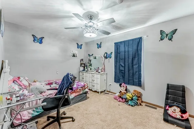 $374,000 | 5302 Meadowbrook Street, Plainfield, IL 60586