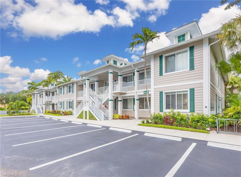 7950 Mahogany Run Lane, Unit 416 Naples, FL 34113 - Photo 8 of 49