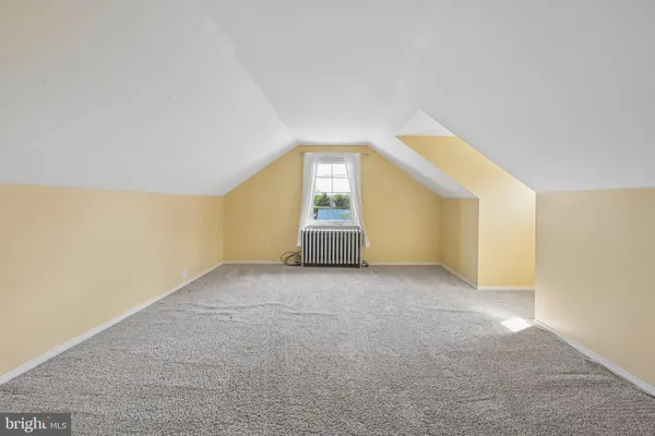 $348,000 | 323 Maple Avenue, Delanco, NJ 08075
