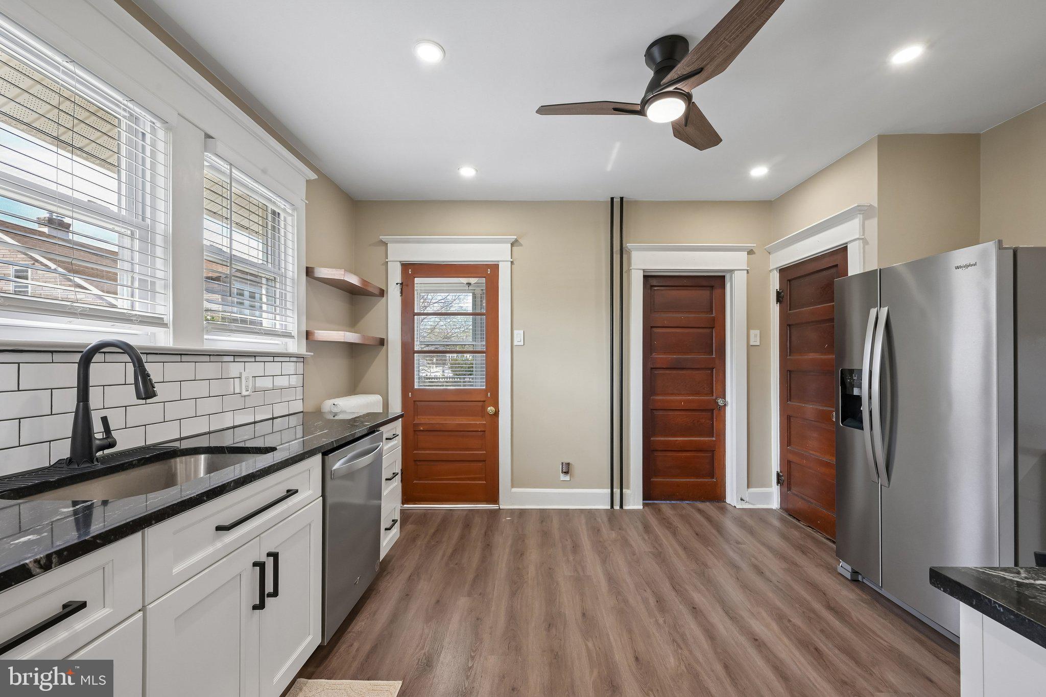 323 Maple Avenue Delanco, NJ 08075 - Photo 10 of 24