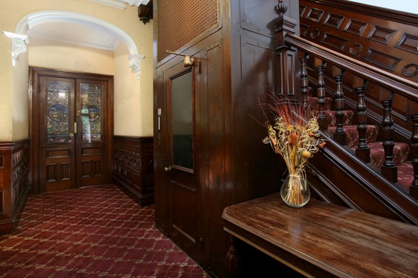 80 Commonwealth Avenue Boston, MA 02116 - Photo 2 of 4