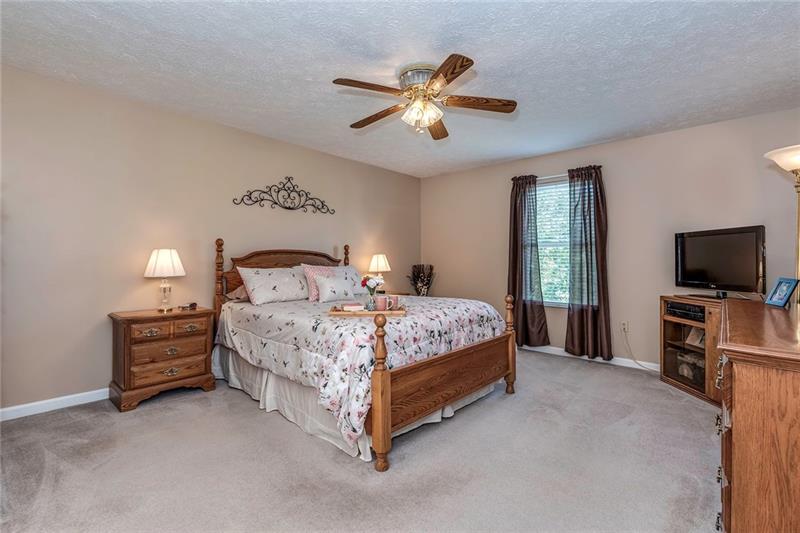 686 Gamble Road Oakdale, PA 15071 - Photo 12 of 25 Gallery Image 12