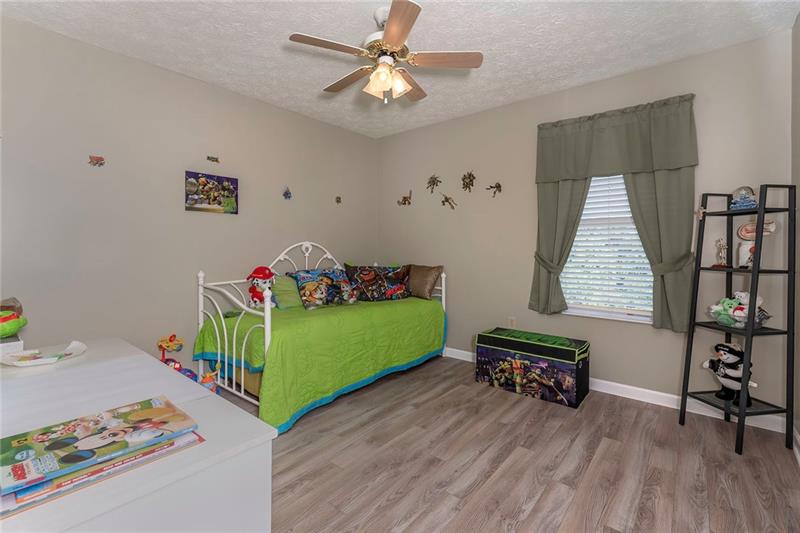 686 Gamble Road Oakdale, PA 15071 - Photo 15 of 25 Gallery Image 15