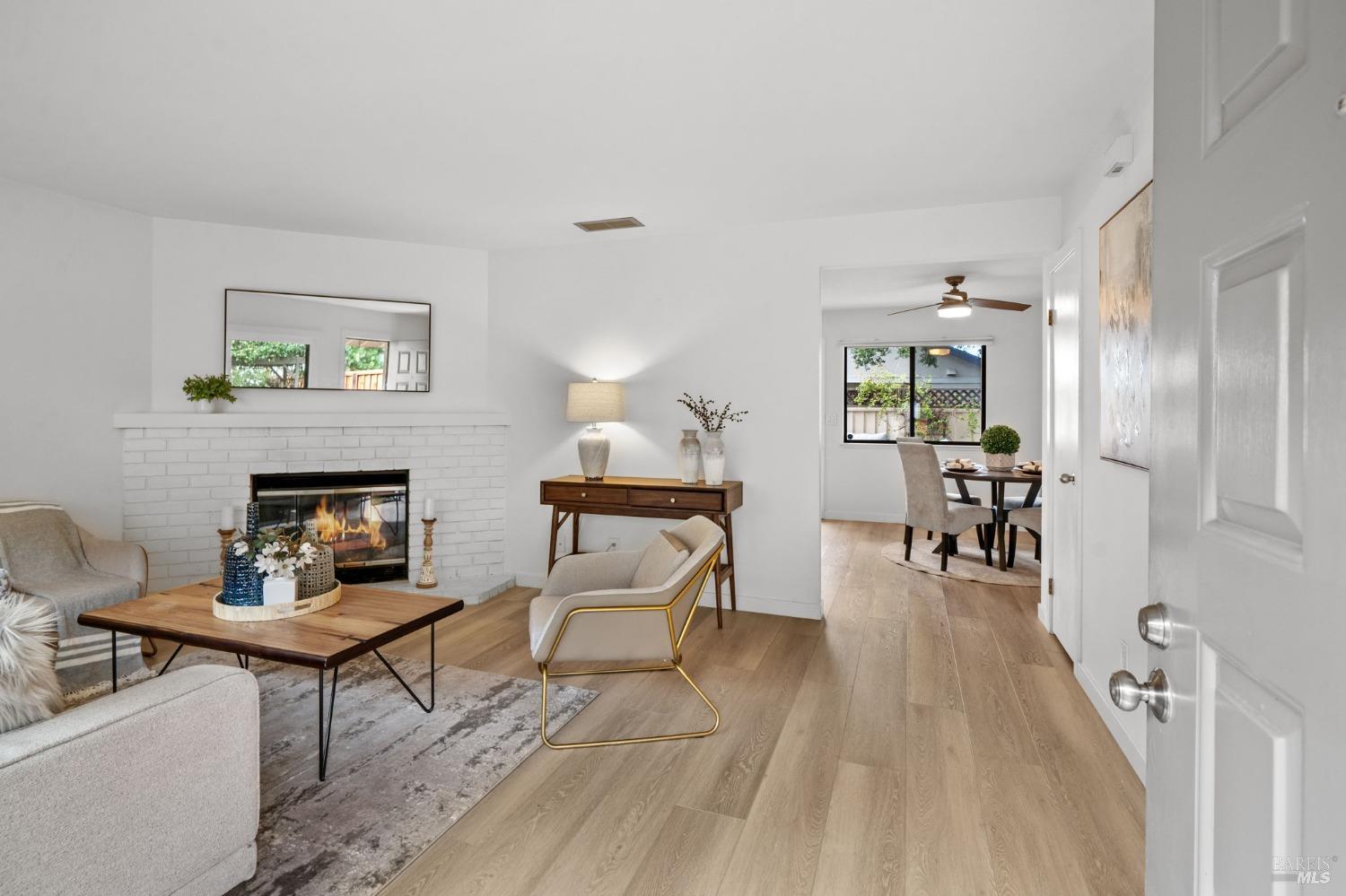 64 Village Circle San Rafael, CA 94903 - Photo 13 of 62