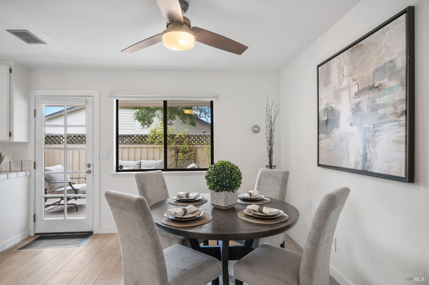 64 Village Circle San Rafael, CA 94903 - Photo 25 of 62