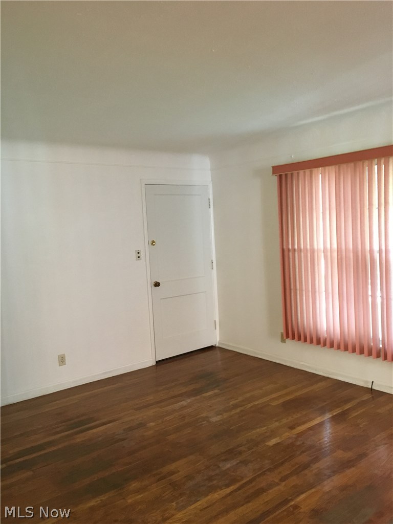 3313 Warren Road Cleveland, OH 44111 - Photo 14 of 19 Gallery Image 14
