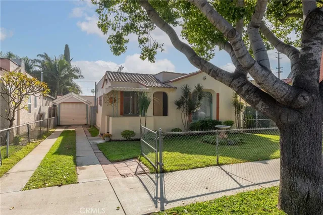 $675,000 | 1228 East 64th Street, Long Beach, CA 90805