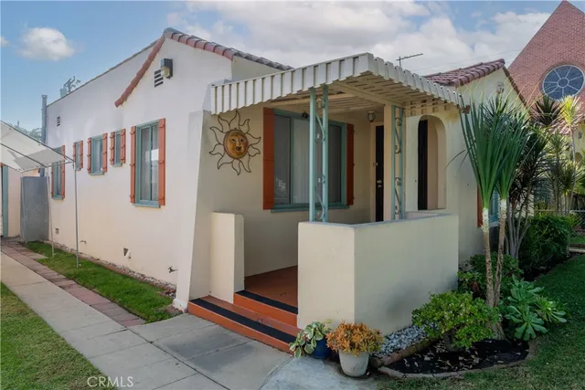 $675,000 | 1228 East 64th Street, Long Beach, CA 90805
