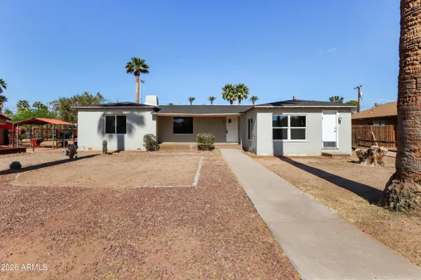 $1,975 | 919 North Gilbert Avenue, Casa Grande, AZ 85122