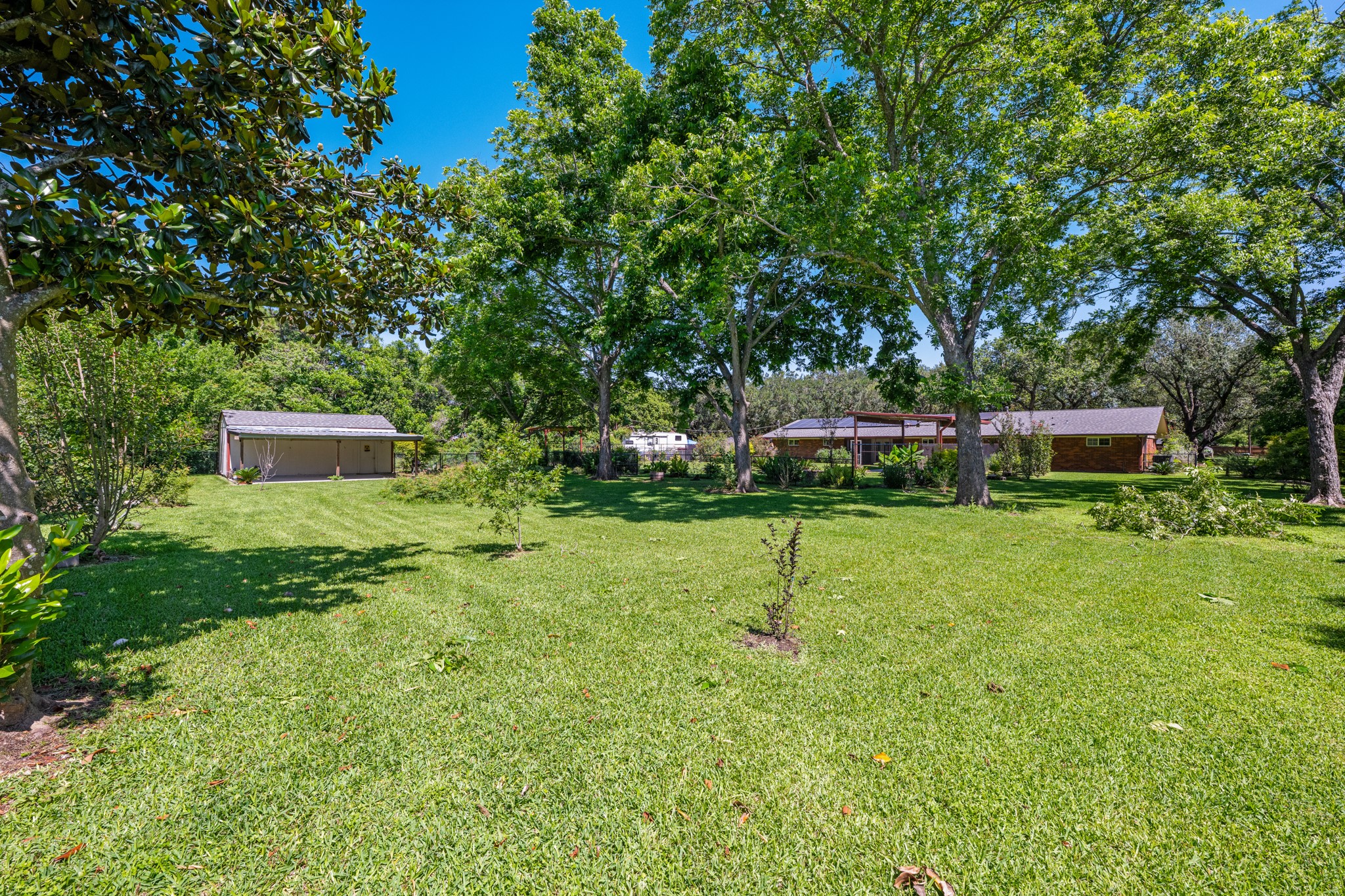 616 Cannan Drive Angleton, TX 77515 - Photo 36 of 49