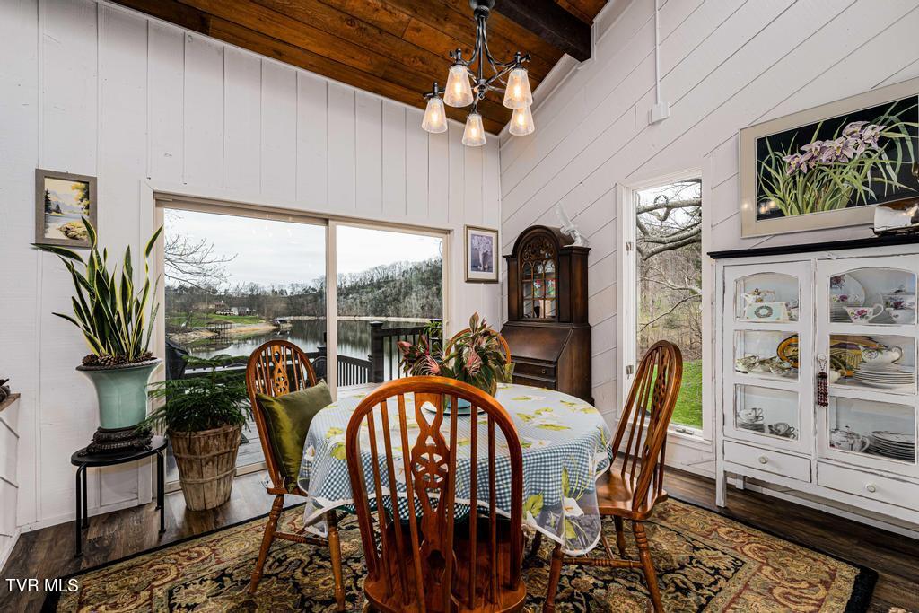 487 Lakeshore Road Bluff City, TN 37618 - Photo 46 of 78 487 Lakeshore Dr (90 of 120)