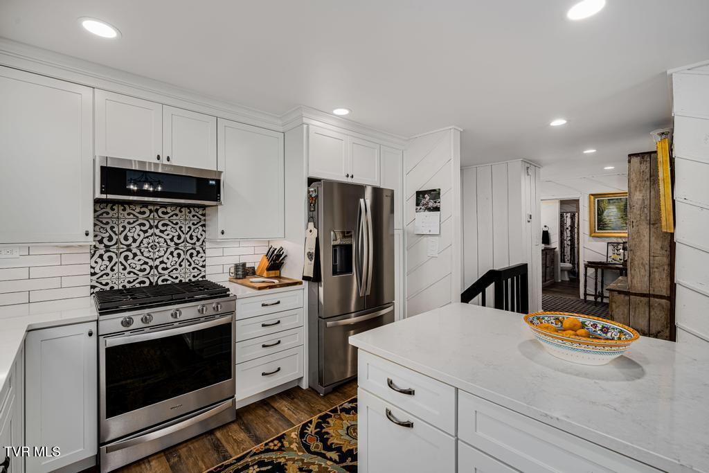 487 Lakeshore Road Bluff City, TN 37618 - Photo 50 of 78 487 Lakeshore Dr (95 of 120)