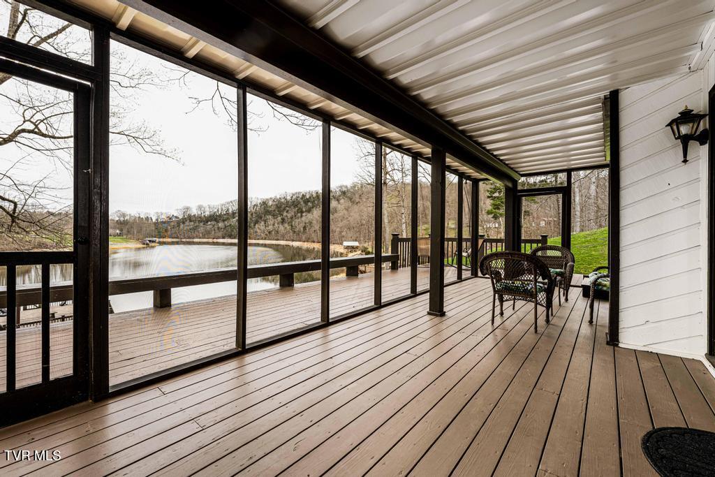 487 Lakeshore Road Bluff City, TN 37618 - Photo 66 of 78 487 Lakeshore Dr (113 of 120)