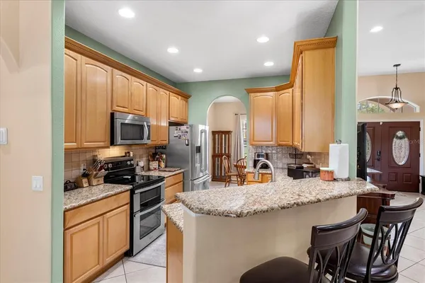 $475,000 | 31518 Nutmeg Avenue, Eustis, FL 32736