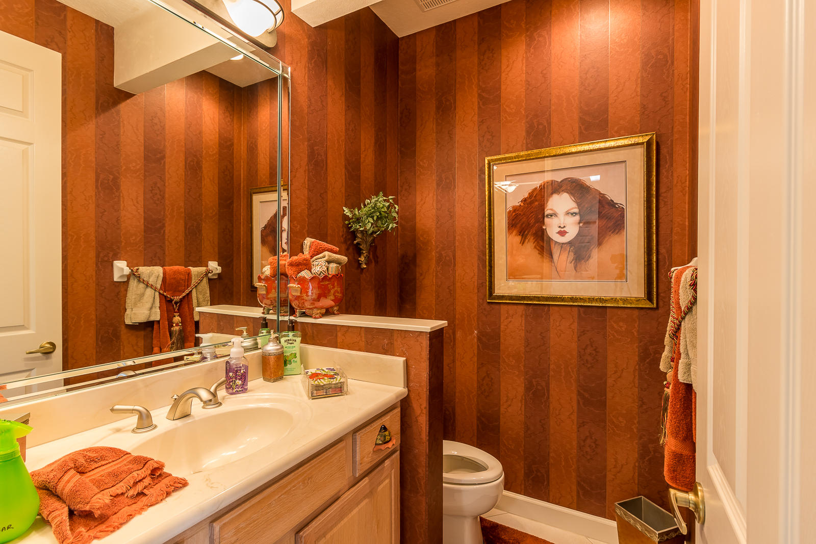 8804 First Tee Road Port St. Lucie, FL 34986 - Photo 3 of 15 Powder room