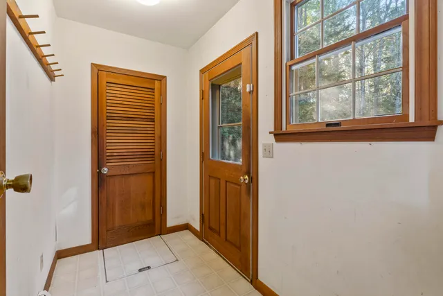 $685,000 | 17 Lester Road, Westport Island, ME 04578