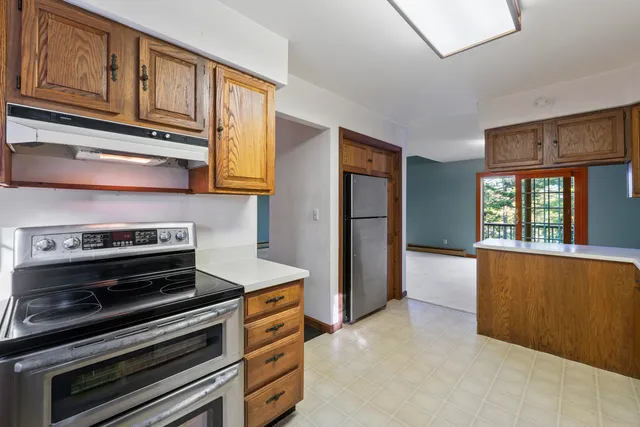 $685,000 | 17 Lester Road, Westport Island, ME 04578