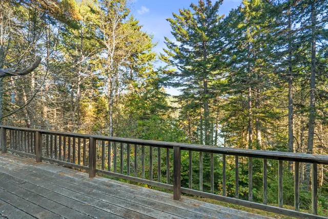 $685,000 | 17 Lester Road, Westport Island, ME 04578