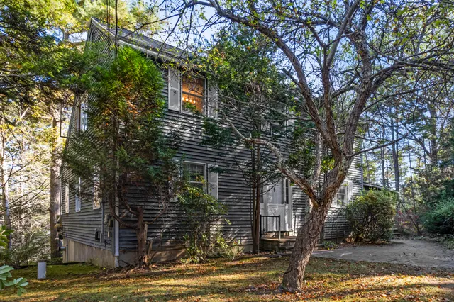 $685,000 | 17 Lester Road, Westport Island, ME 04578