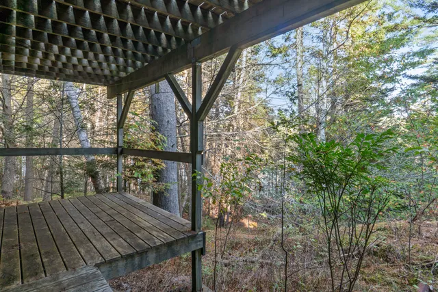 $685,000 | 17 Lester Road, Westport Island, ME 04578