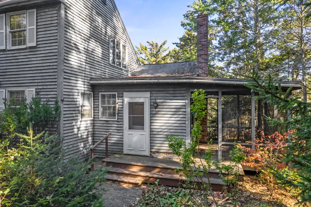 $685,000 | 17 Lester Road, Westport Island, ME 04578