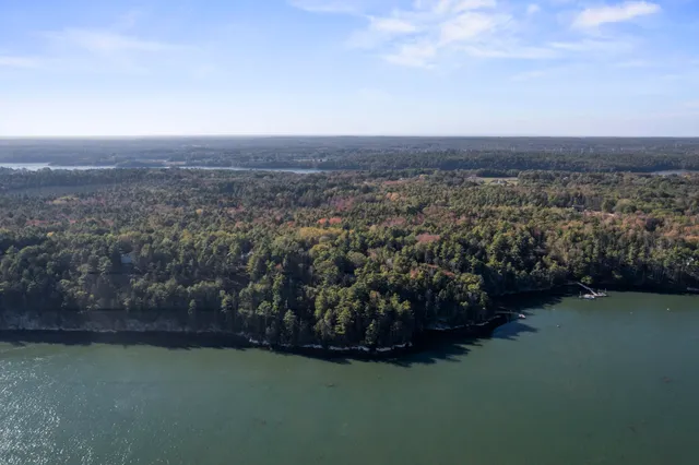 $685,000 | 17 Lester Road, Westport Island, ME 04578
