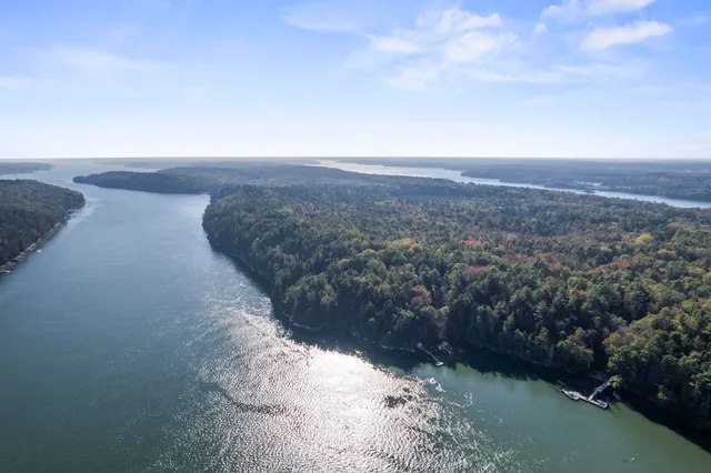 $685,000 | 17 Lester Road, Westport Island, ME 04578