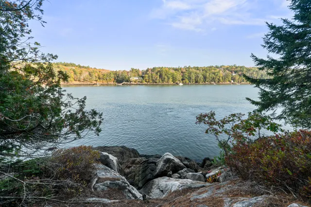 $685,000 | 17 Lester Road, Westport Island, ME 04578