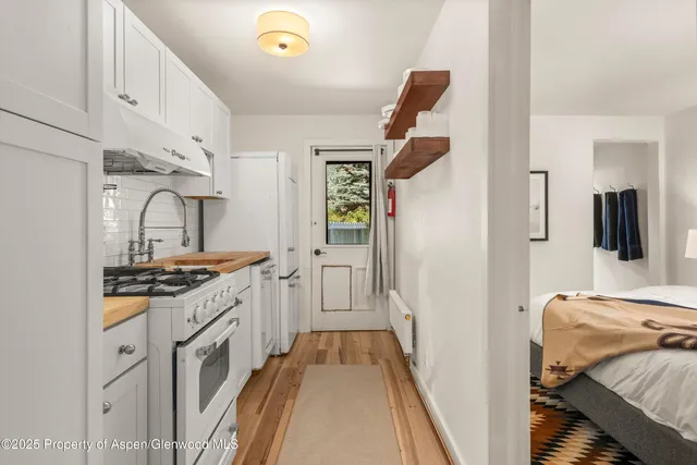 $30,000 | 500 West Francis Street, Aspen, CO 81611