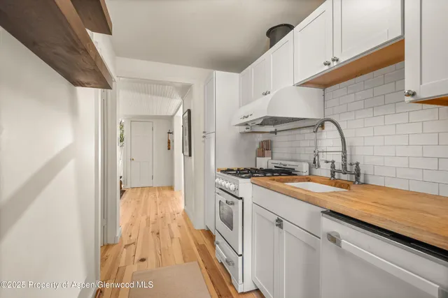 $30,000 | 500 West Francis Street, Aspen, CO 81611