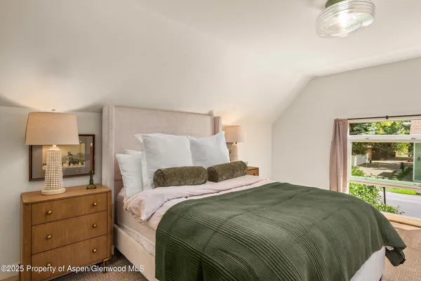 $30,000 | 500 West Francis Street, Aspen, CO 81611
