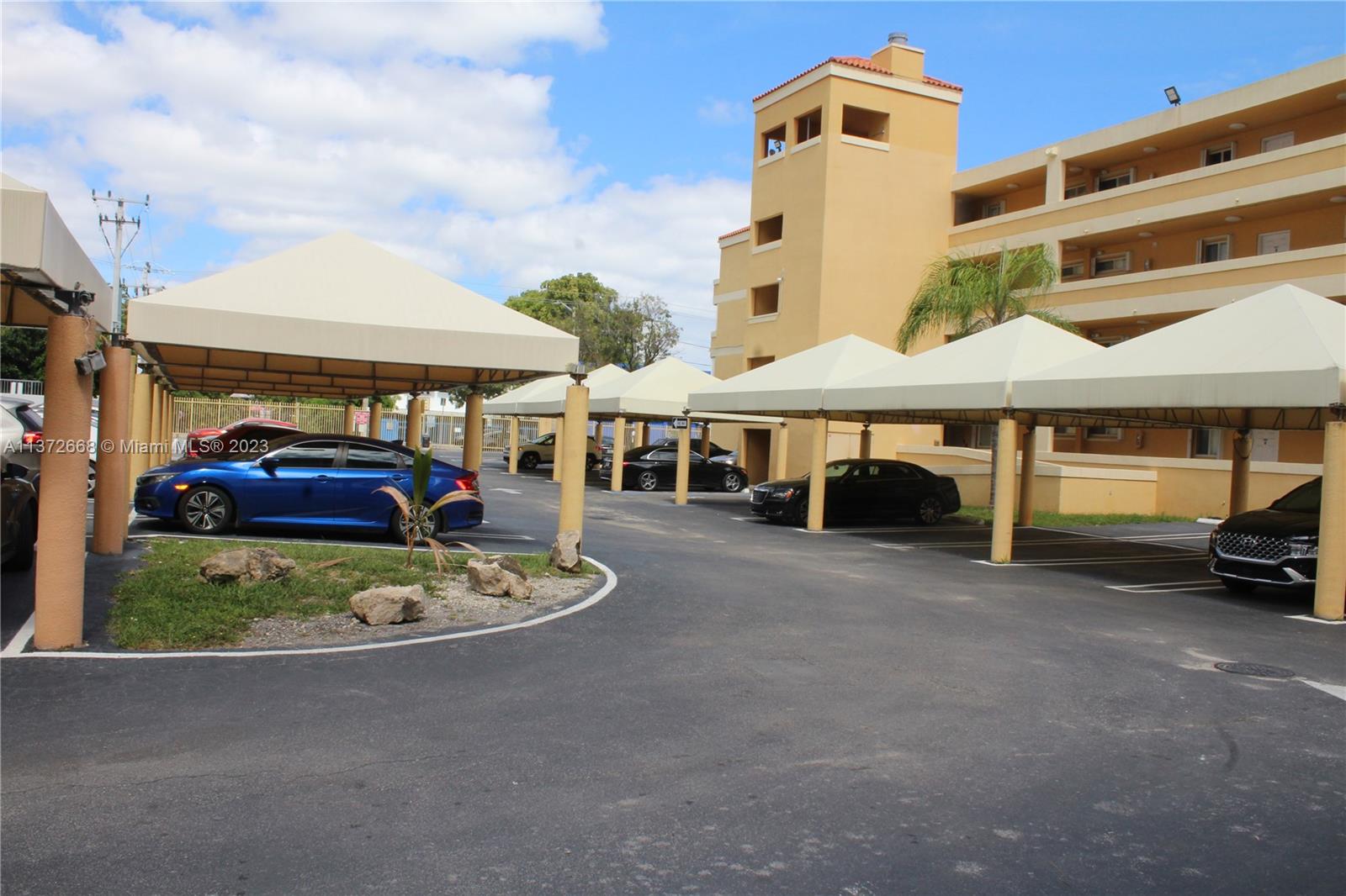 269 Northwest 7th St Unit 320J  