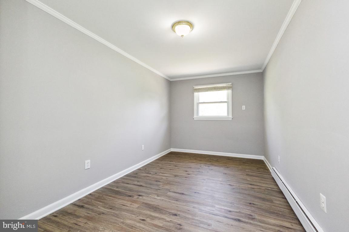 45448 Mallard Street Sterling, VA 20165 - Photo 16 of 25