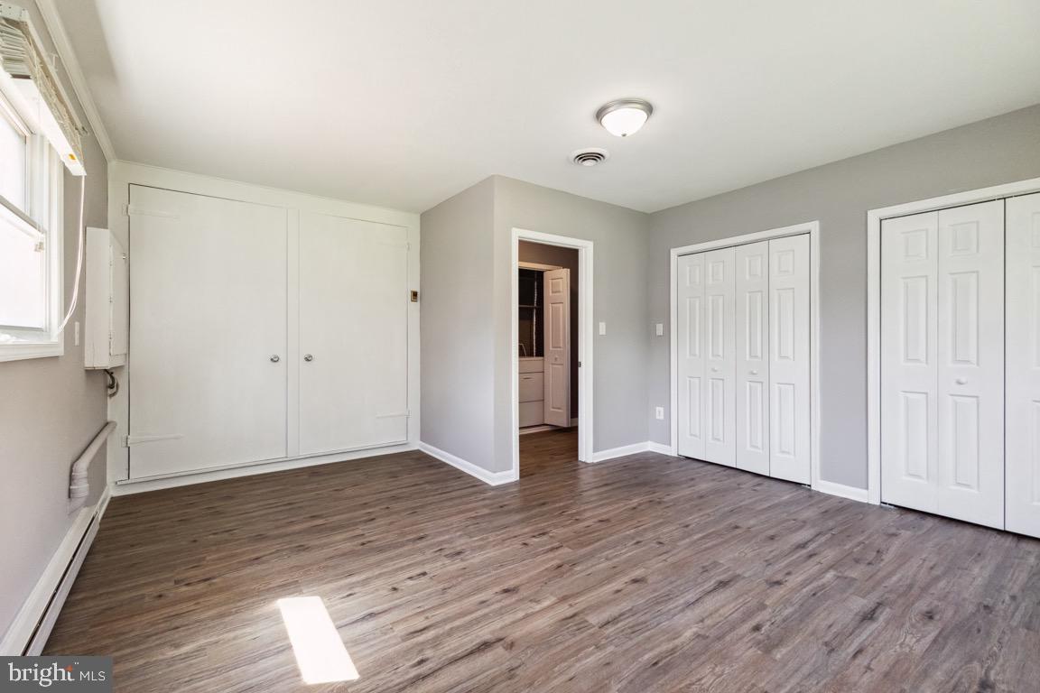 45448 Mallard Street Sterling, VA 20165 - Photo 10 of 25