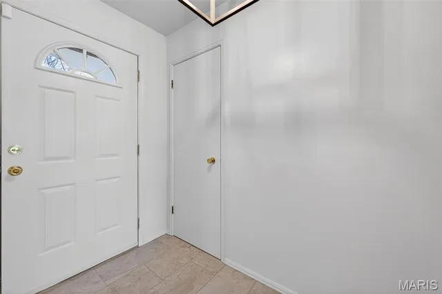 $235,000 | 2560 Woodsage Drive, Florissant, MO 63033