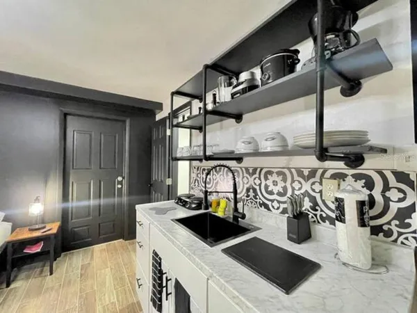 $1,600 | Undisclosed Address, Orlando, FL 32825