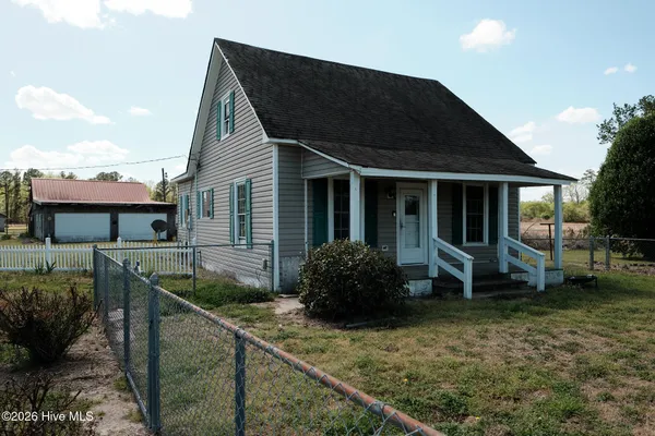 $218,000 | 697 Okisko Road, Elizabeth City, NC 27909