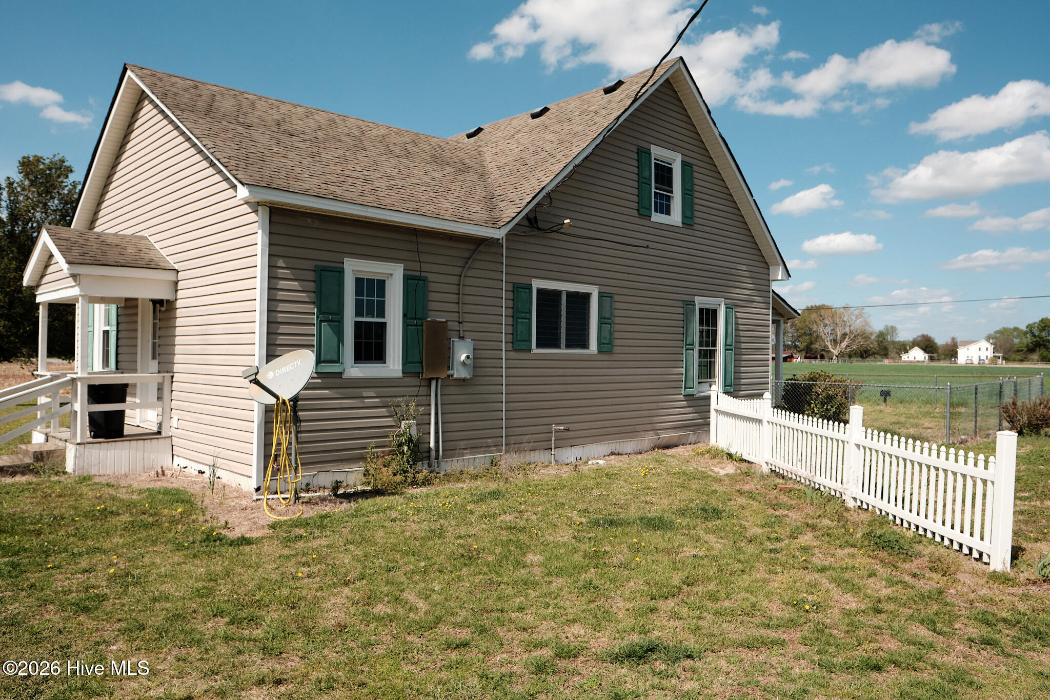 697 Okisko Road Elizabeth City, NC 27909 - Photo 5 of 24 5